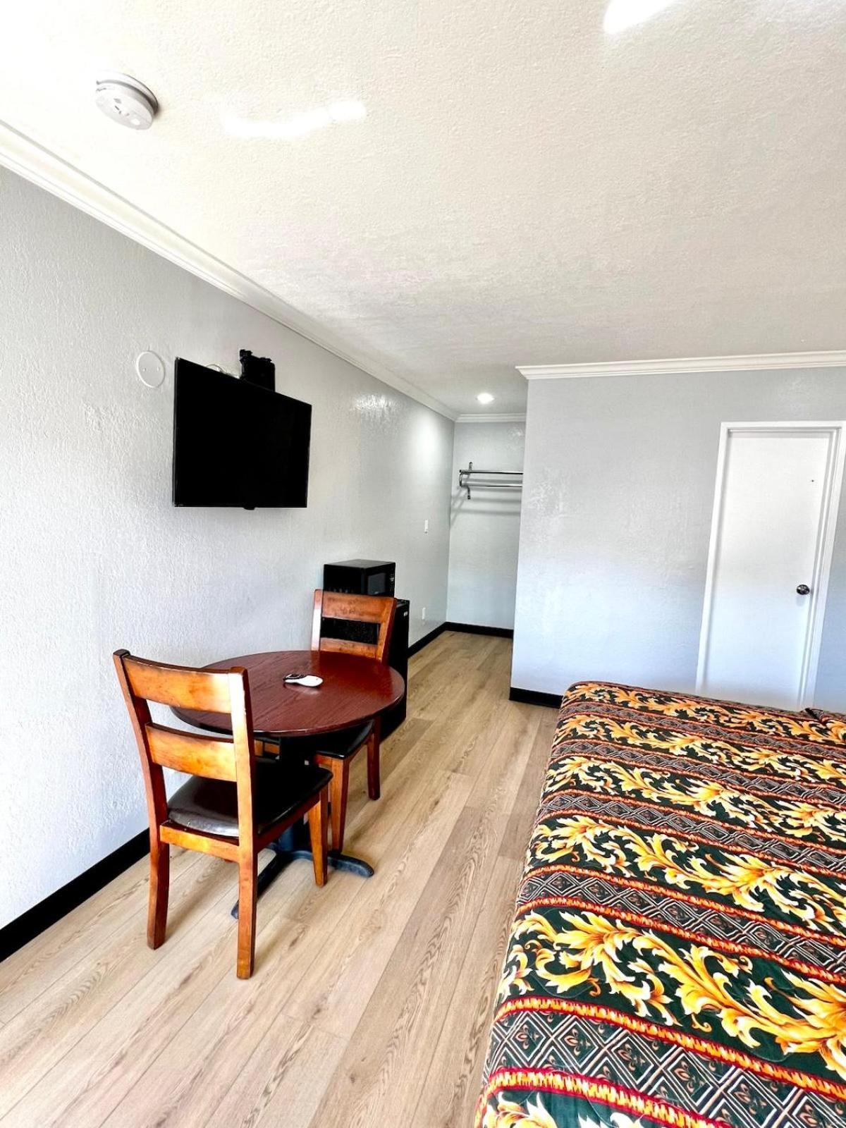 Aqua Inn Motel เอลมอนเต ภายนอก รูปภาพ